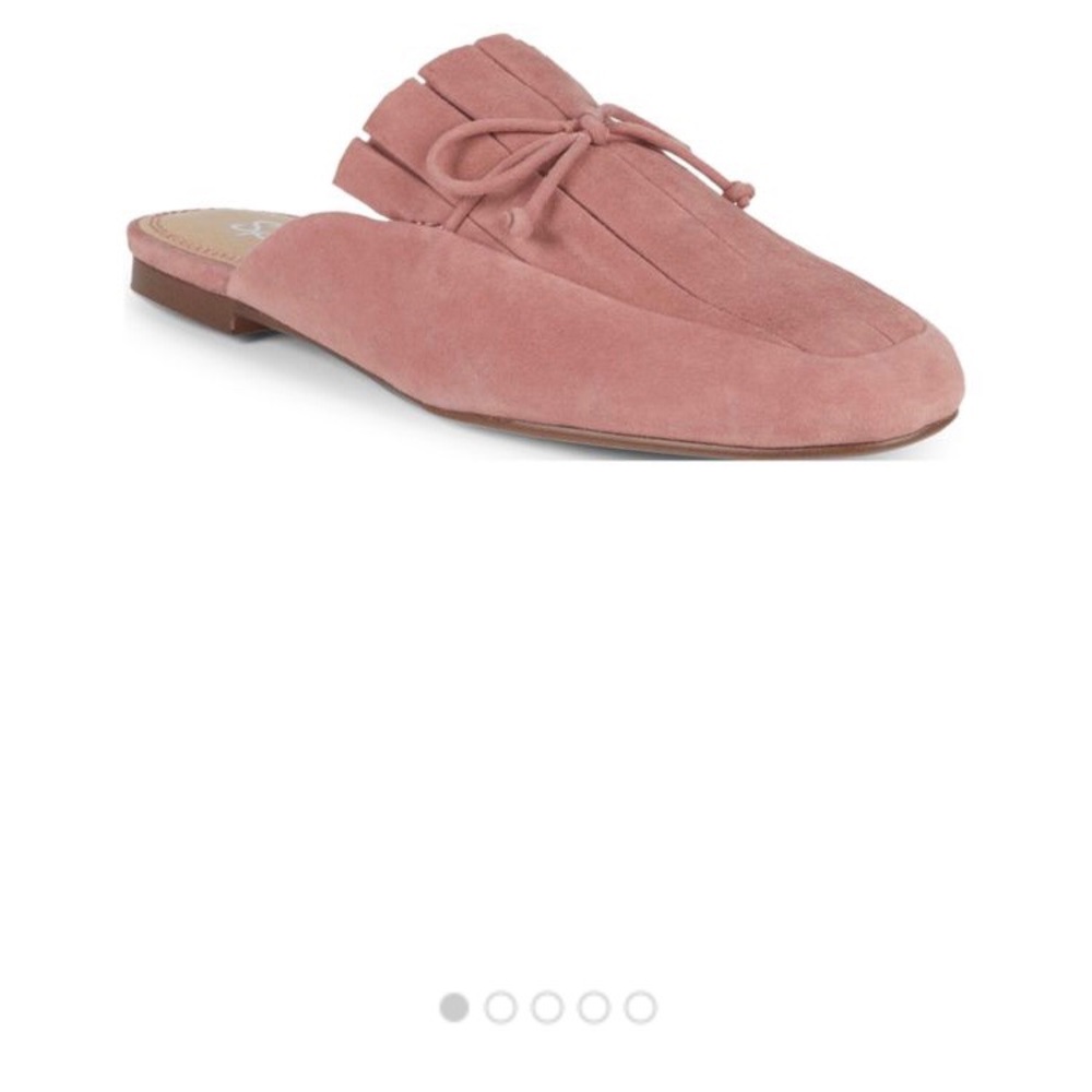 Beautiful suede mules with great detail.